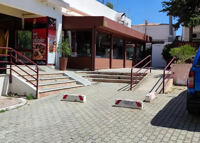 Sunset House By Coral * 波尔蒂芒